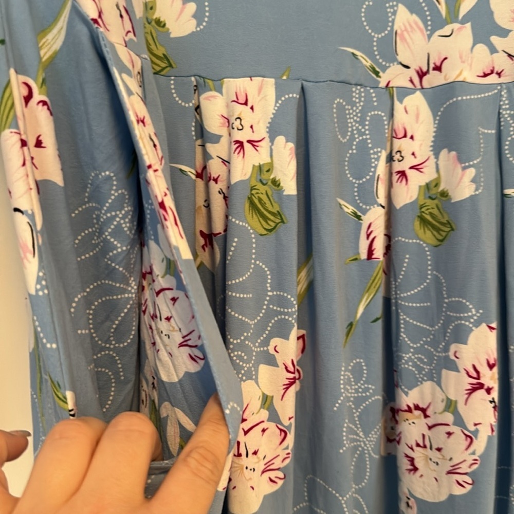 NWT Blue Floral Long Sleeve Dress - Picture 3 of 8